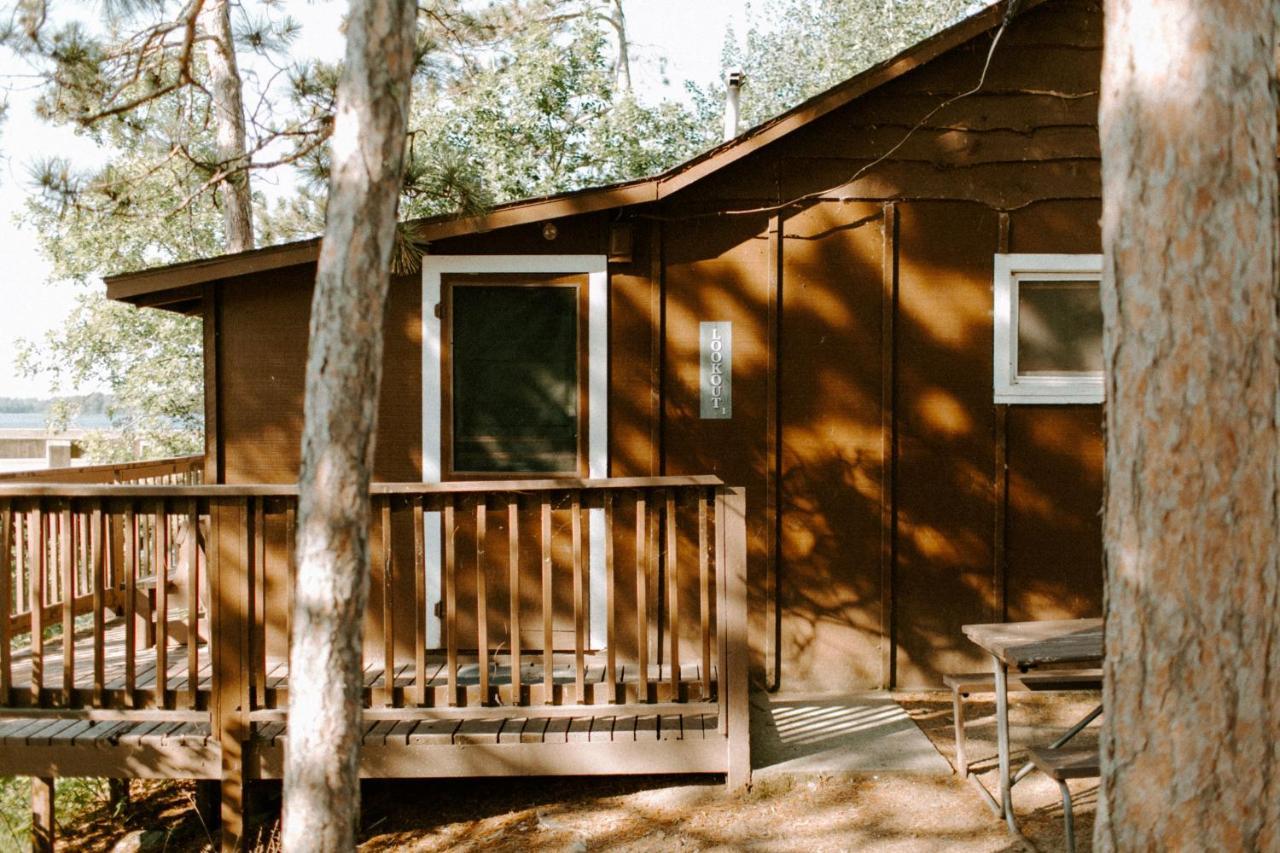 Silver Rapids Lodge & Campground Ely Екстер'єр фото