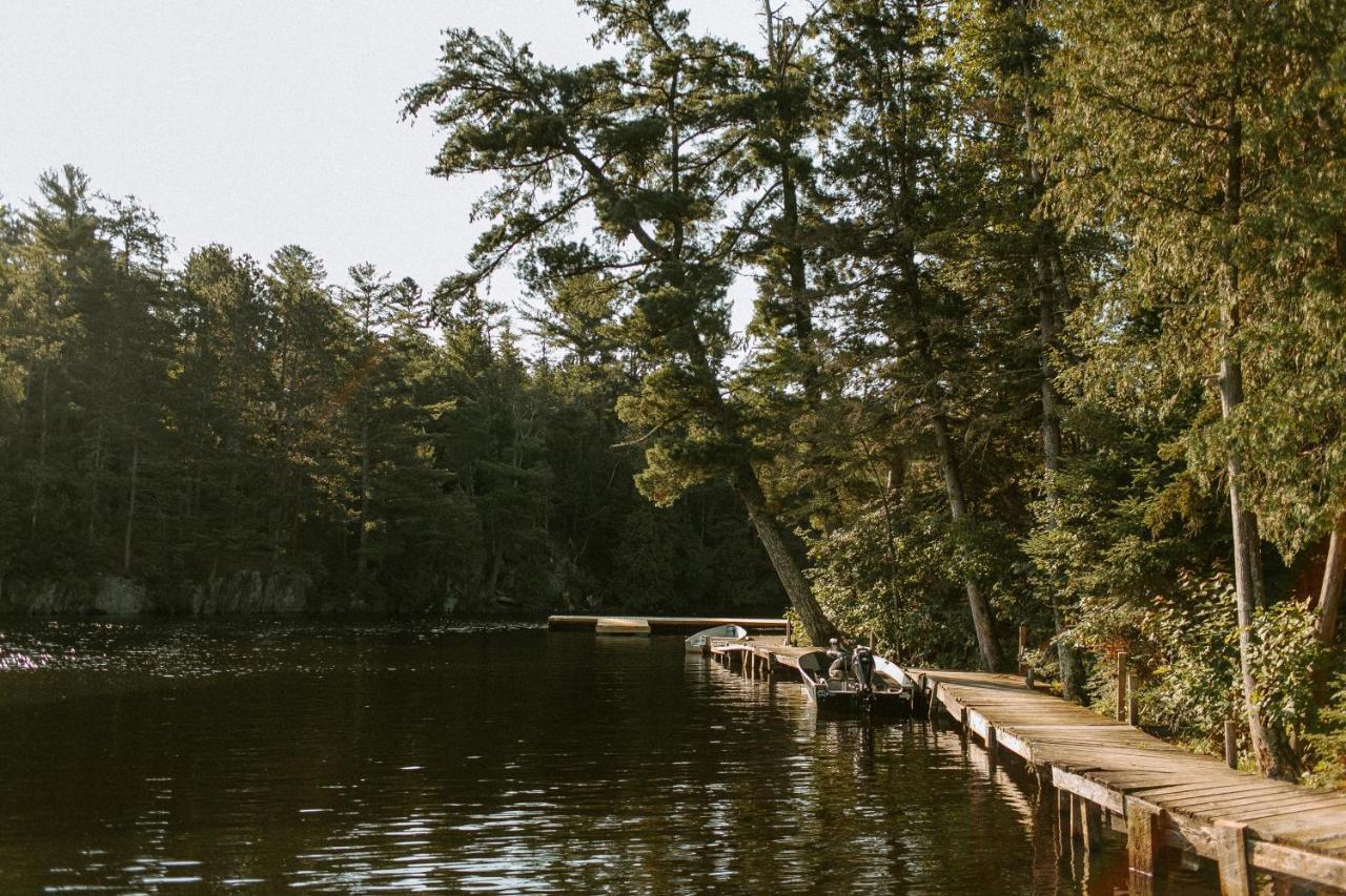 Silver Rapids Lodge & Campground Ely Екстер'єр фото